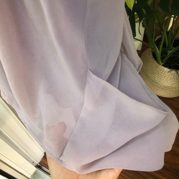 Lilac Tank top with POCKETS! - Picture 3 of 4